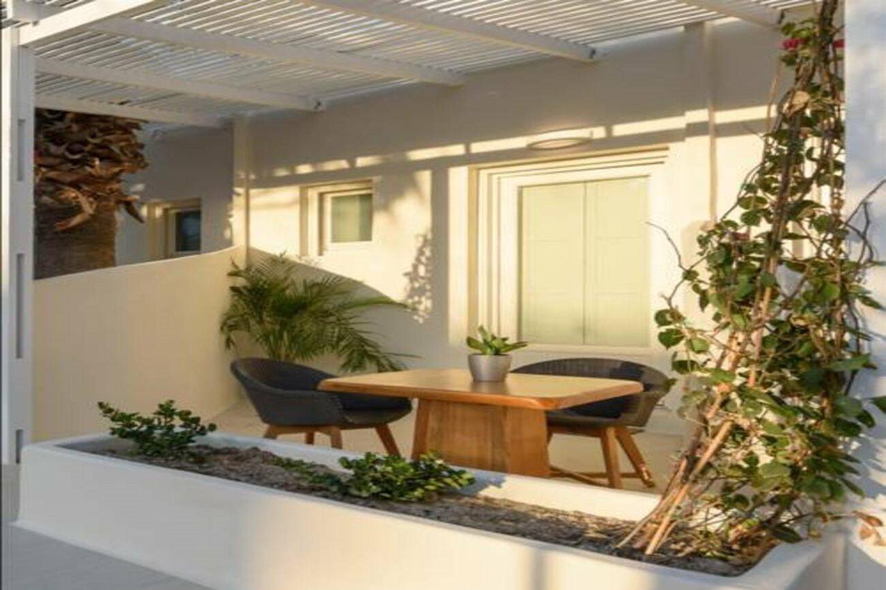 Divelia East Bed & Breakfast อิเมโรวิยอน ภายนอก รูปภาพ