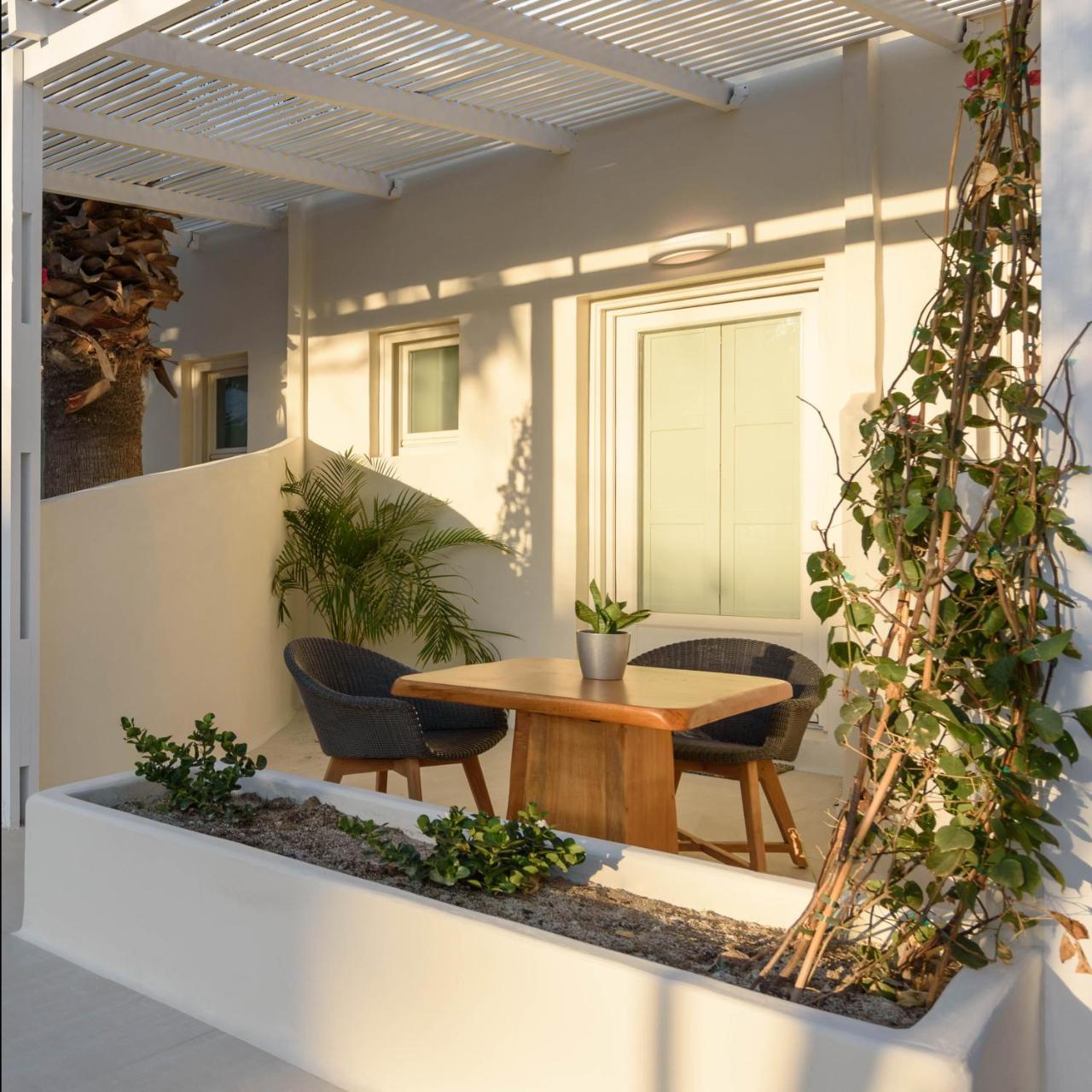 Divelia East Bed & Breakfast อิเมโรวิยอน ภายนอก รูปภาพ
